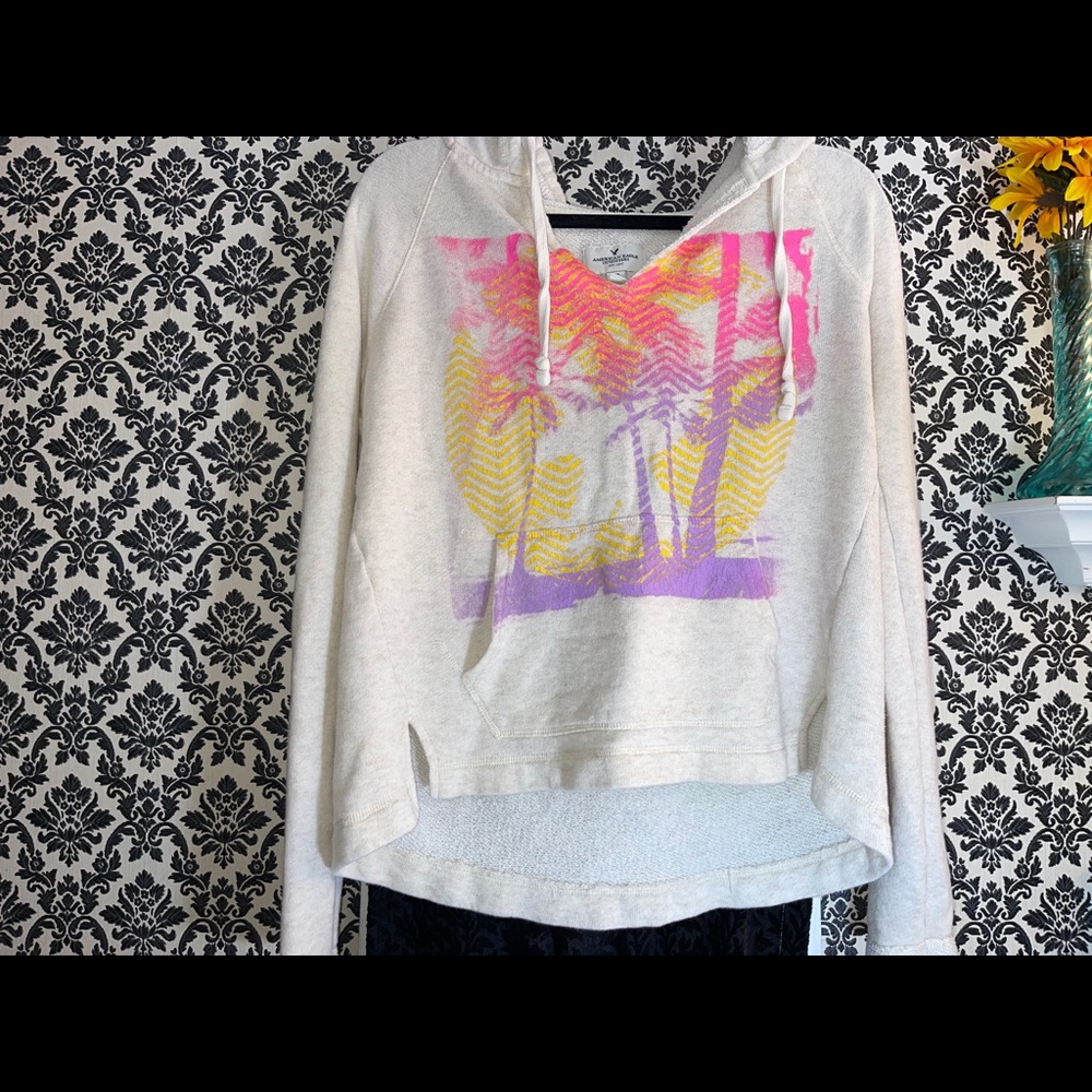 Pull over hoodie